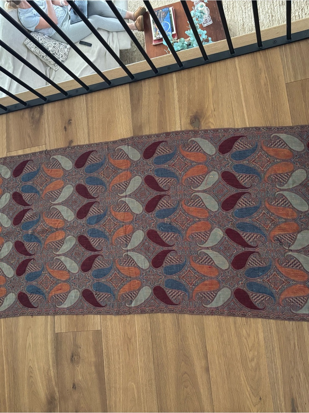 Multicolor Paisley Runner scarf